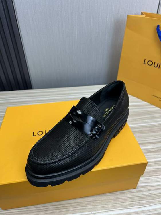 Picture of Louis Vuitton Shoes _SKULVsz38-45mnf034414172